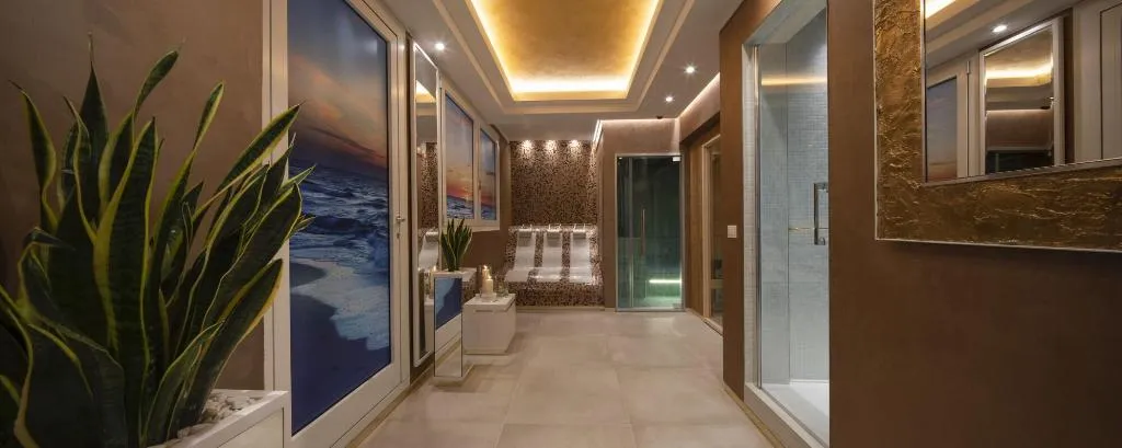 Sports and Entertainment, Hotel Cavallino Bianco, Venice