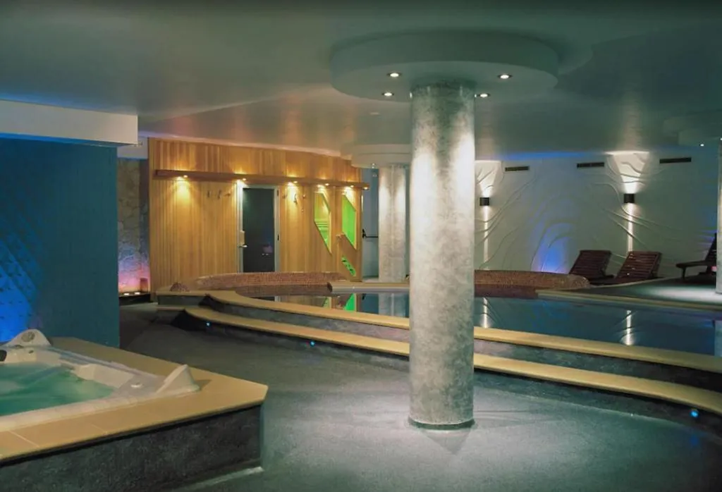 Sports and Entertainment, La Terrassa, Costa Brava