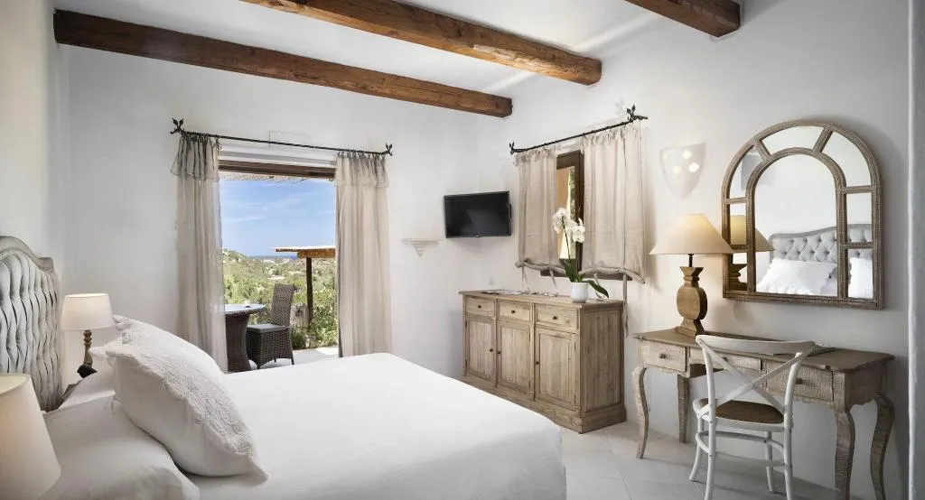Room, Relais Villa Carola, Olbia