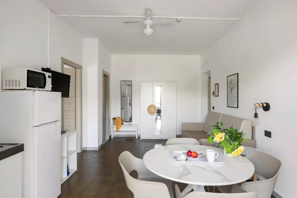 QUADRUPLE WITH BALCONY Room, Villa Collina, Taormina