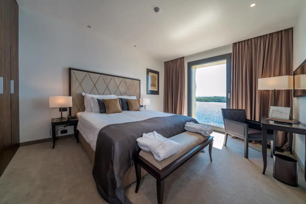 DOUBLE SUPERIOR SEA VIEW Room, Hotel Bellevue-Superior City Hotel, Split
