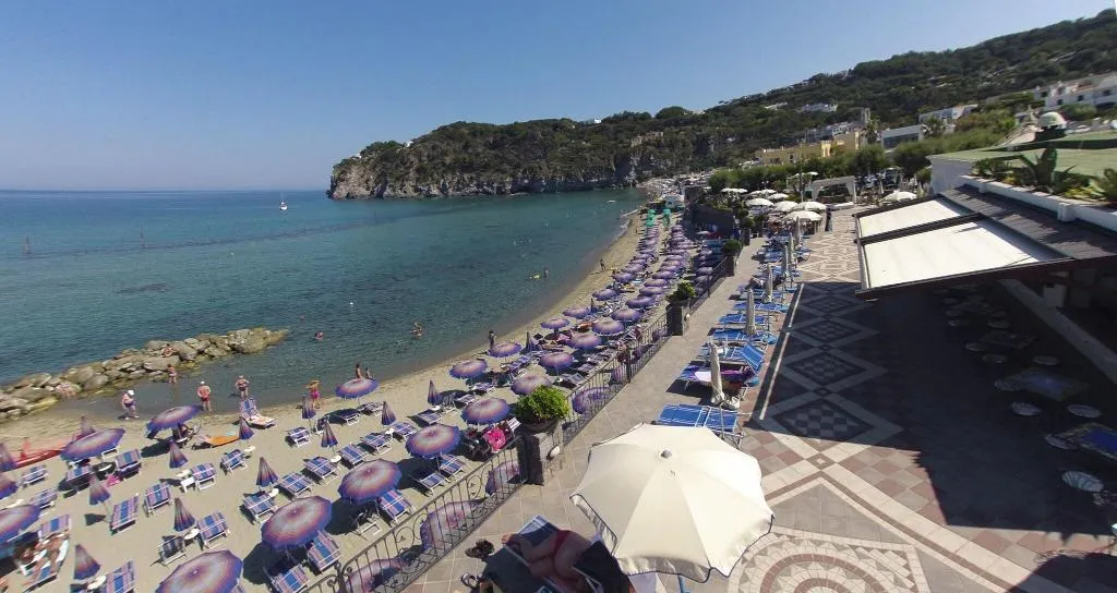 Beach, Hotel Tritone Resort & Spa, Naples