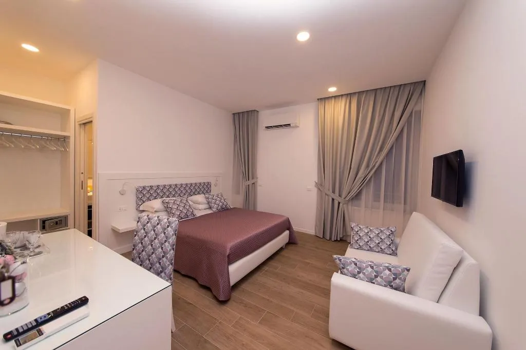Room, Dea Guest House, Naples