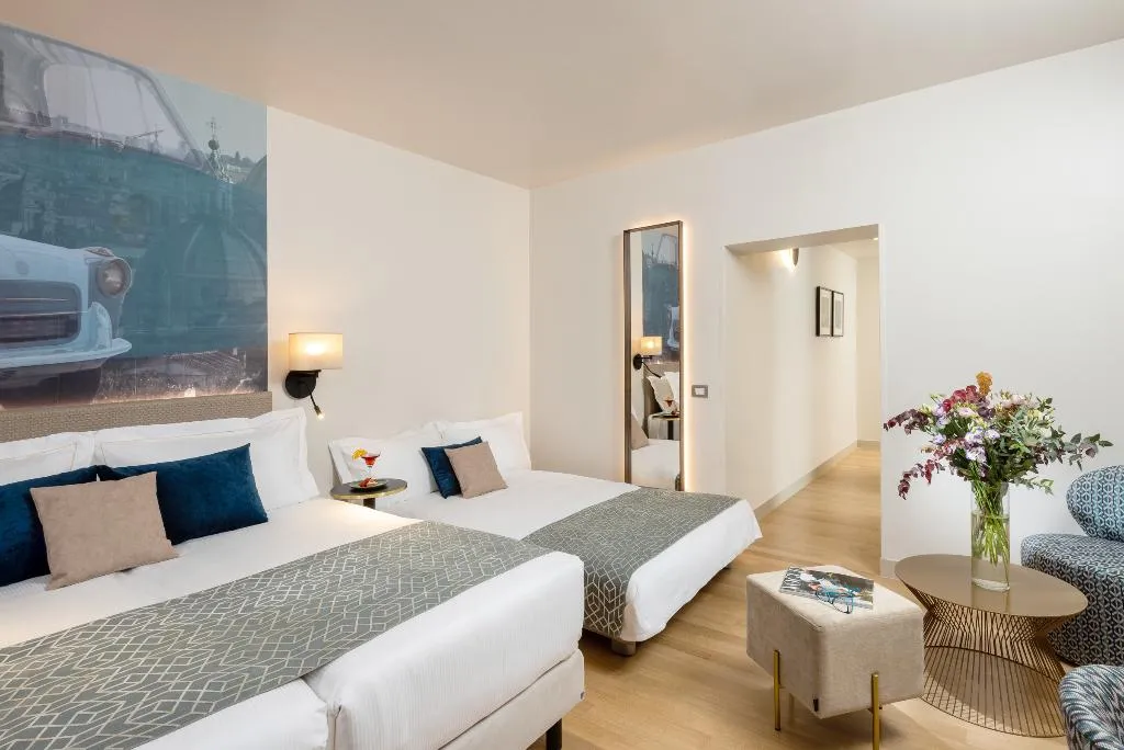 QUADRUPLE STANDARD Room, Leonardo Boutique Hotel Rome Termini, Rome