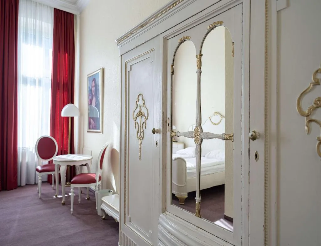 Room, acom Hotel Berlin Kurfurstendamm, Berlin