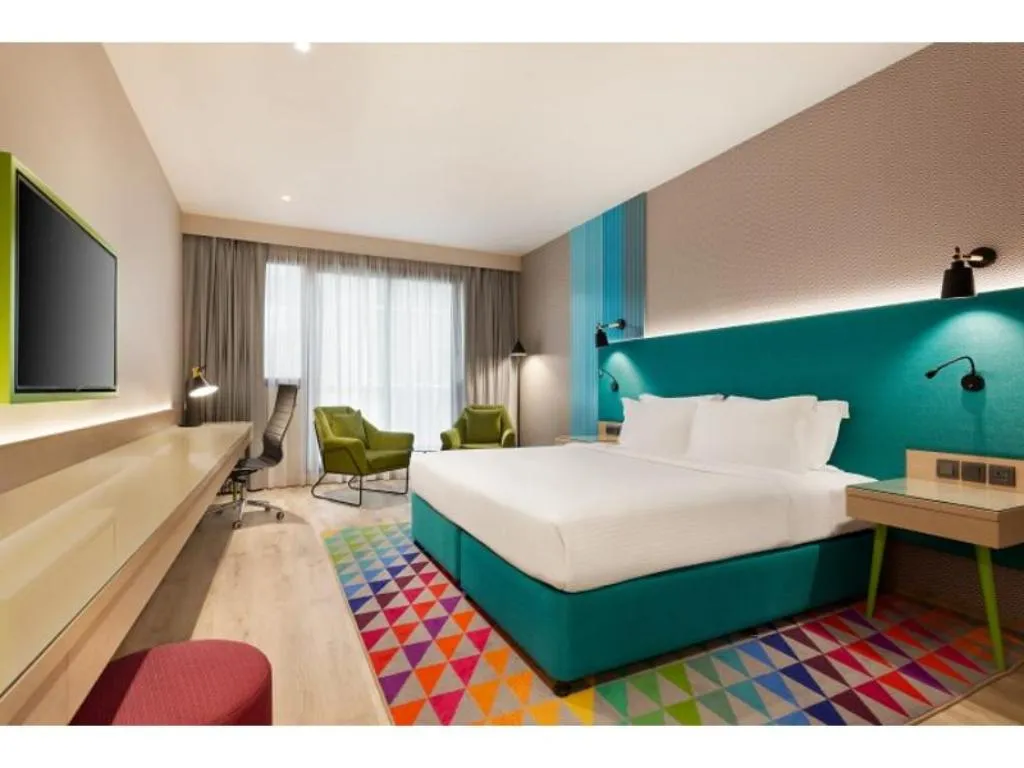 DOUBLE NON SMOKING Room, La Quinta by Wyndham Dubai Jumeirah, Dubai