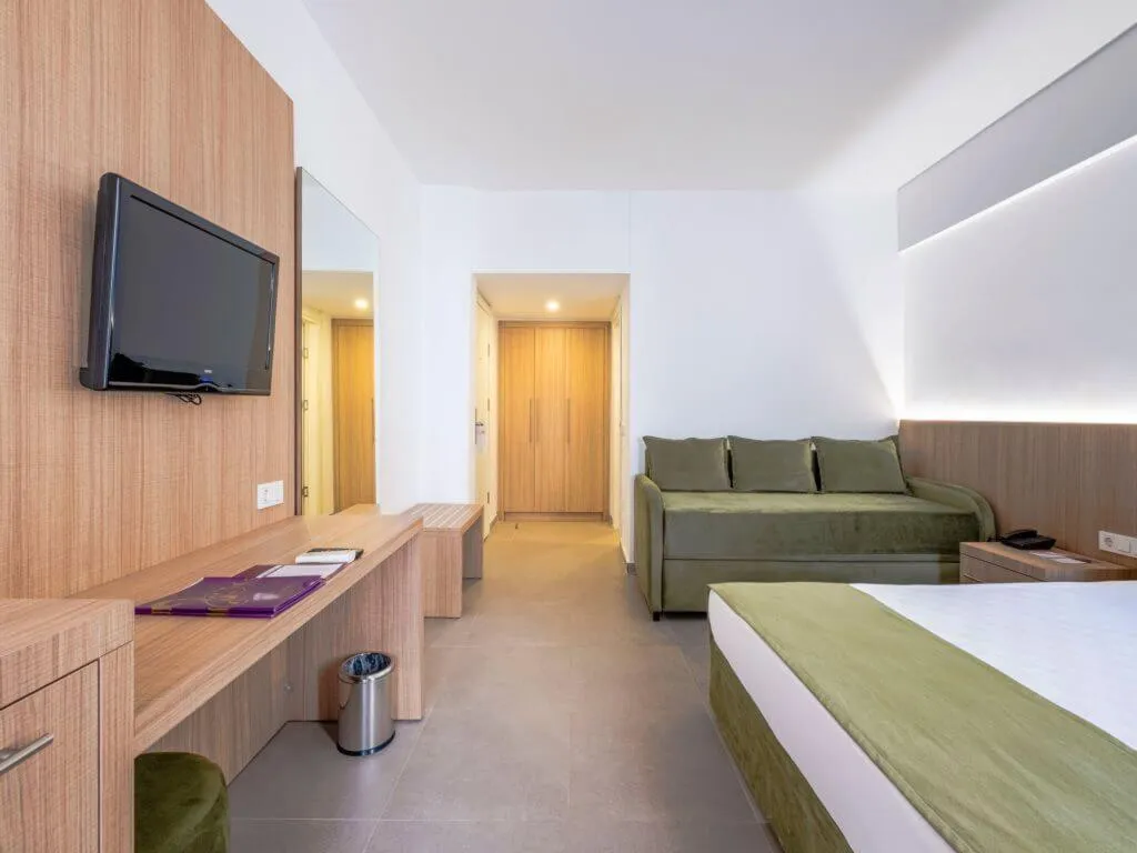 Room, Queens Park Goynuk, Antalya