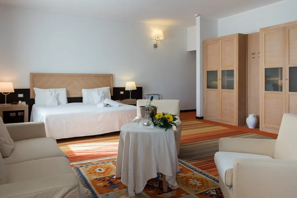 Room, Geovillage Olbia Sport & Convention Resort, Olbia