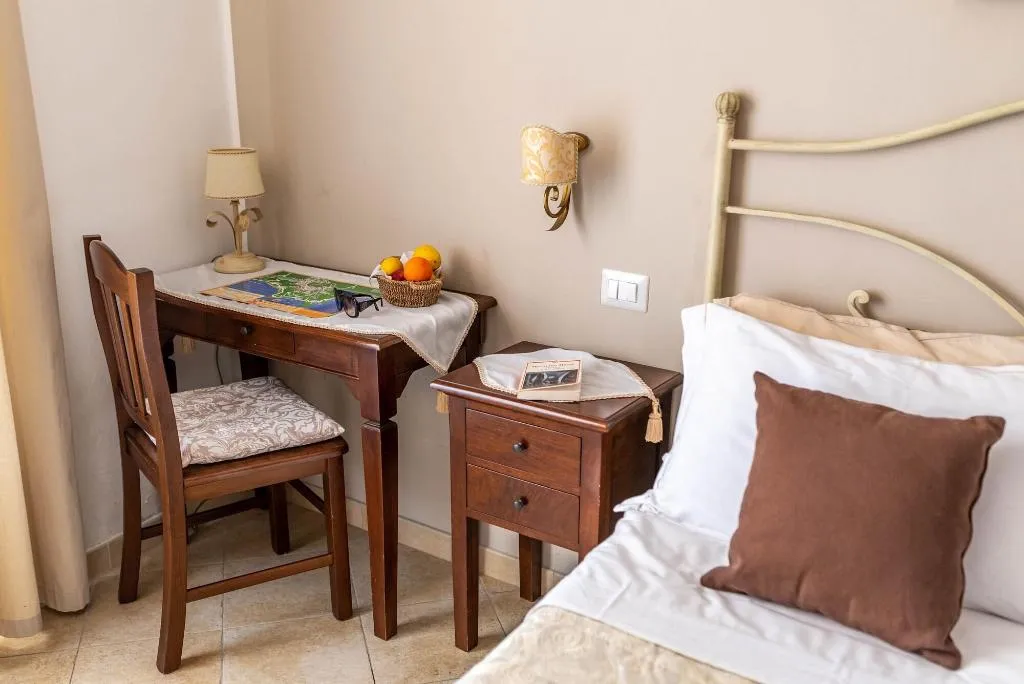 Room, Bed And Breakfast Dionisio, Taormina