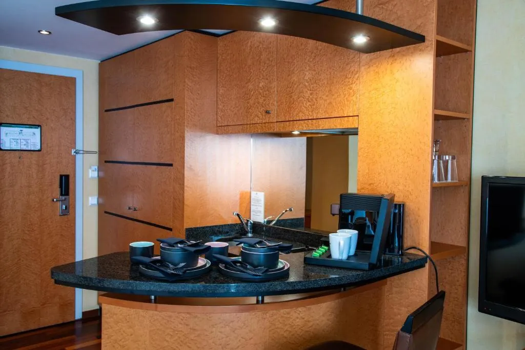 Double or Twin BUSINESS Room, Best Western Premier Airporthotel Berlin, Berlin