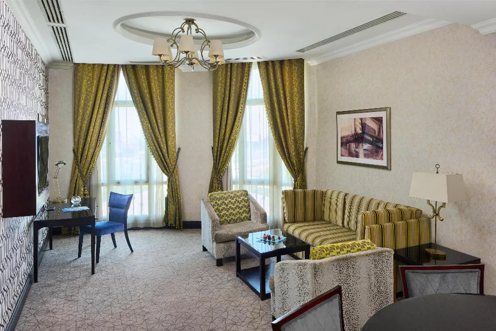 SUITE PREMIUM Room, Kempinski Palace Cairo, Cairo