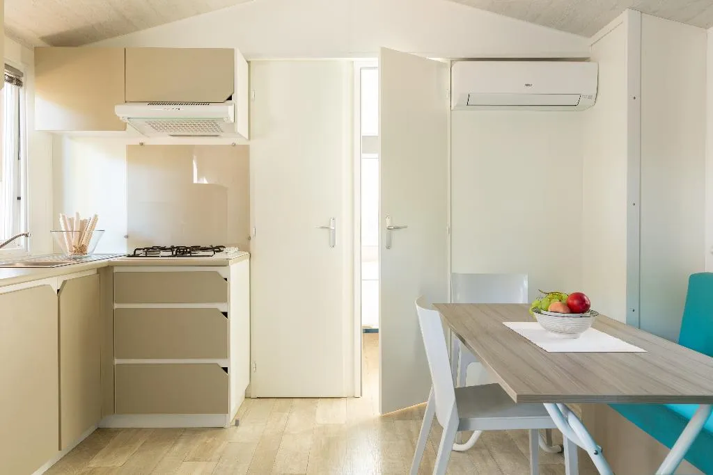 LODGE SUPERIOR Room, Gitavillage California, Rome