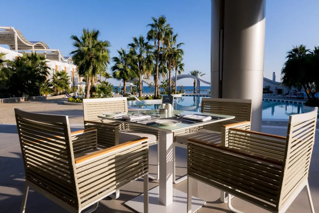 Restaurant, Radisson Beach Resort Larnaca, Cyprus