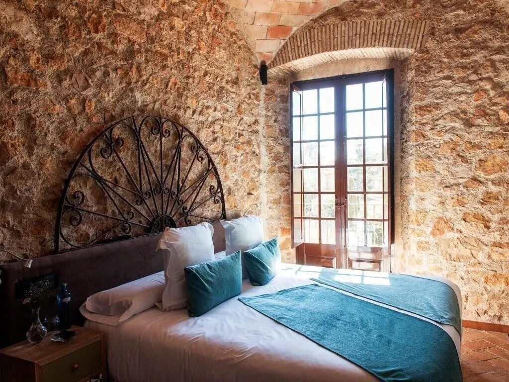Room, Hotel Molí de l'Escala, Costa Brava
