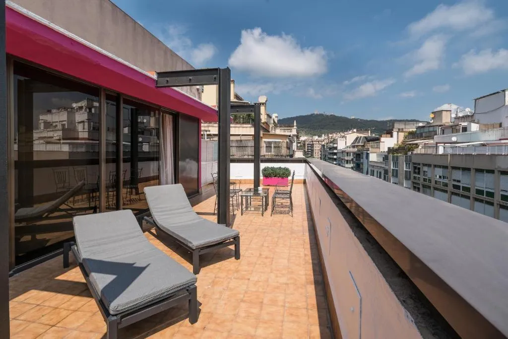 DOUBLE SINGLE USE SUPERIOR WITH TERRACE Room, Catalonia Barcelona 505, Barcelona