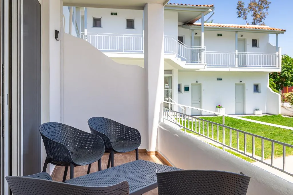 SUITE DELUXE WITH BALCONY Room, Sirocco hotel, Corfu
