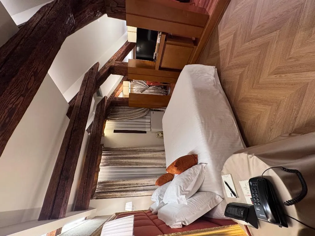 DOUBLE DELUXE Room, Ruzzini Palace, Venice
