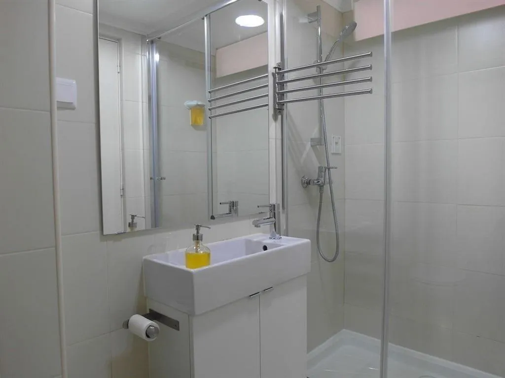 Room, Santosweethome 1, Lisbon