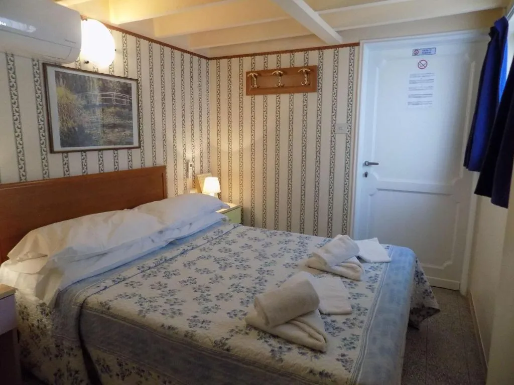 Room, Il Pitti Soggiorno, Florence