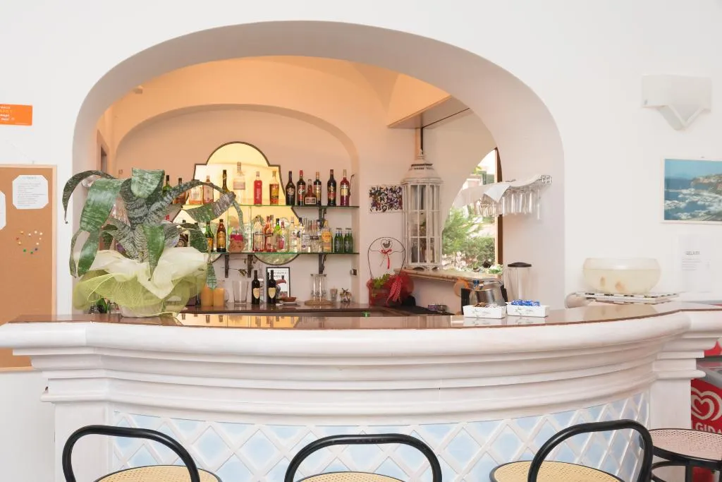 Bar, Hotel Oriente - Beach & Spa, Naples