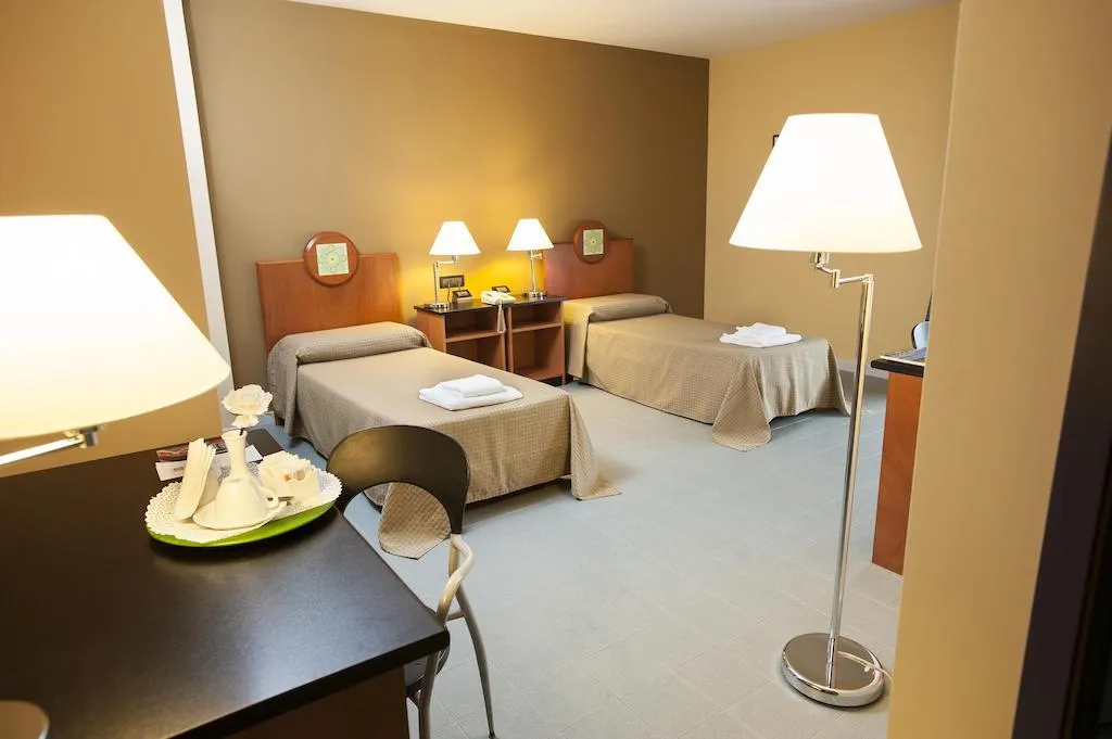 QUADRUPLE STANDARD Room, Athenaeum Palermo, Palermo