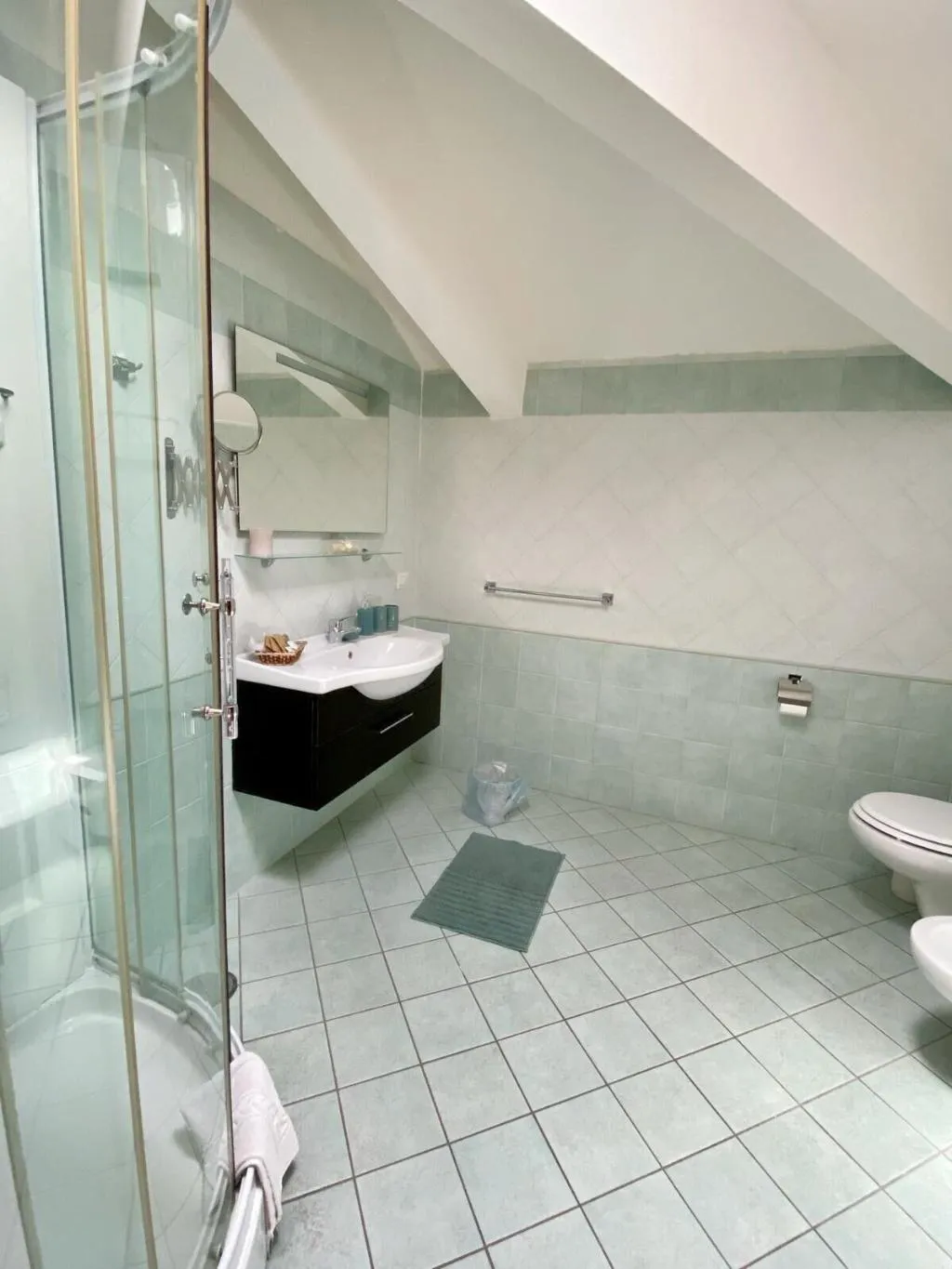 Room, La Gemma, Naples