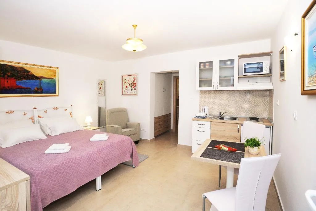 STUDIO SEA VIEW WITH TERRACE Room, Nika Family Apartments, Dubrovnik