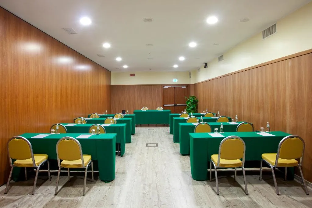 Conferences, Holiday Inn Cagliari, Cagliari