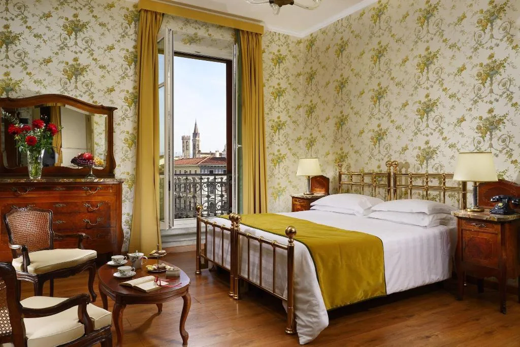 FAMILY ROOM WITH DOUBLE BED Room, Pendini, Florence