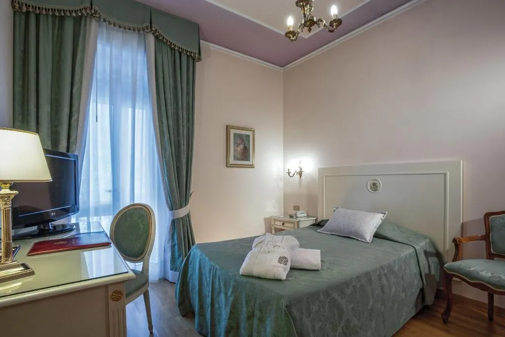 Room, Quisisana Terme, Venice