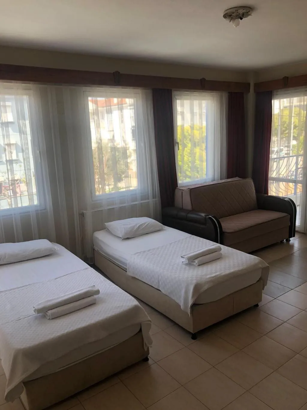 Room, Marigold Apart, Izmir