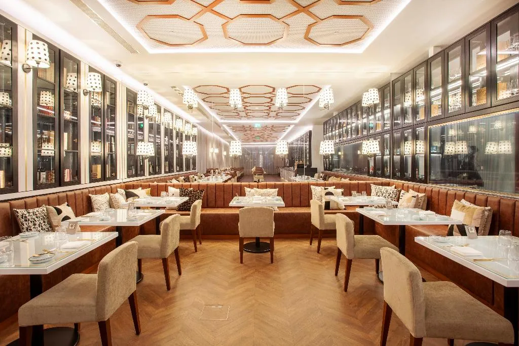 Restaurant, Wine & Books Porto Hotel, Porto
