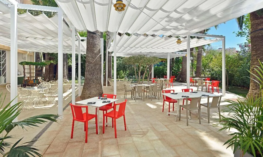 Restaurant, Sol Katmandu Park & Resort, Majorca
