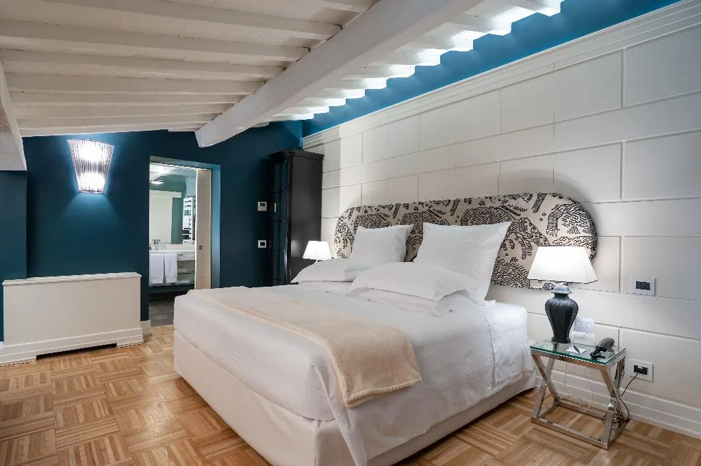 SUITE CAPACITY 5 Room, Hotel Number Nine, Florence