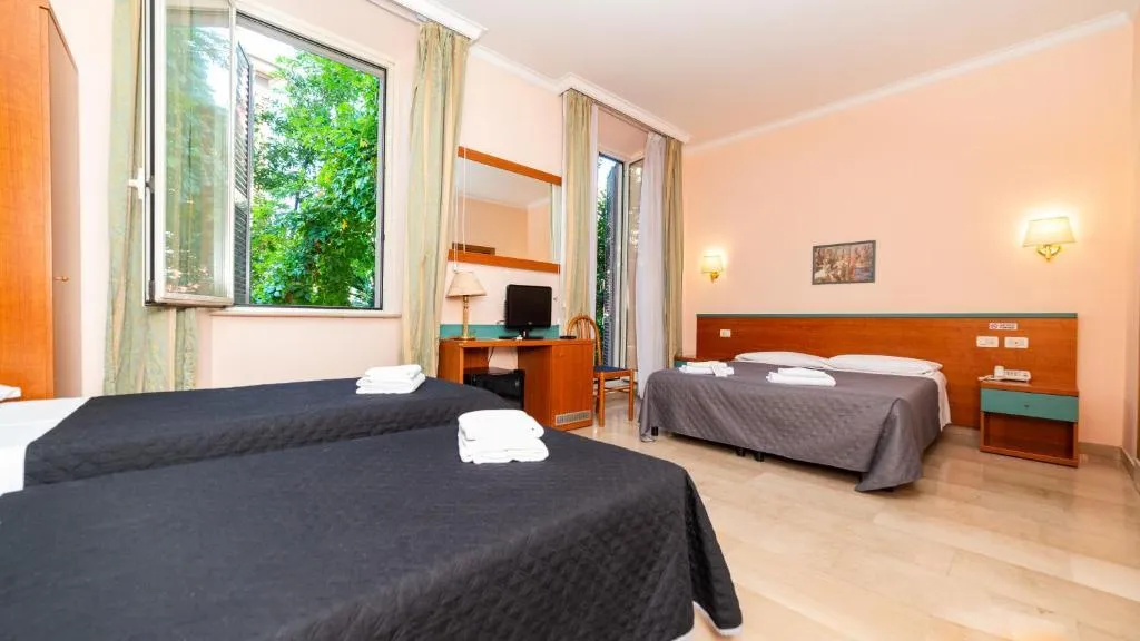 QUADRUPLE STANDARD Room, Hotel Center 1, Rome