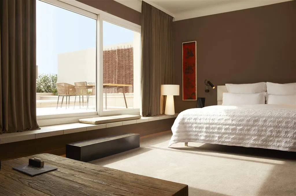 Room, Le Meridien Barcelona, Barcelona
