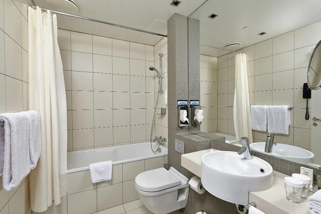 Room, Hilton Reykjavik Nordica, Reykjavik