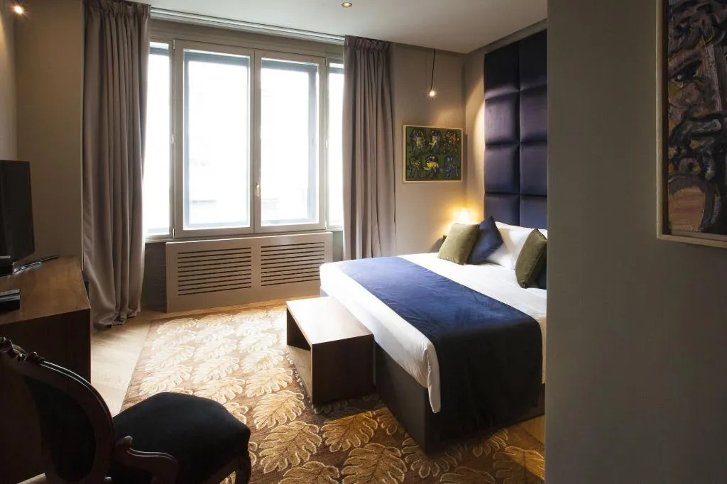 Room, Triviho, Rome