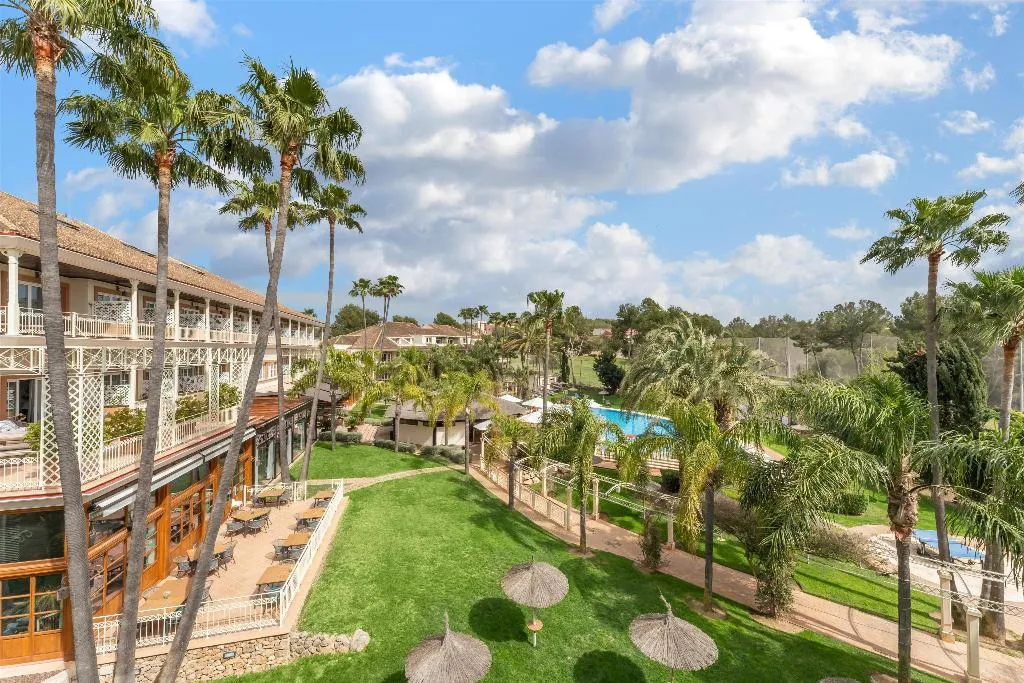 Sports and Entertainment, Lindner Mallorca Portals Nous, part of JdV Hyatt, Majorca