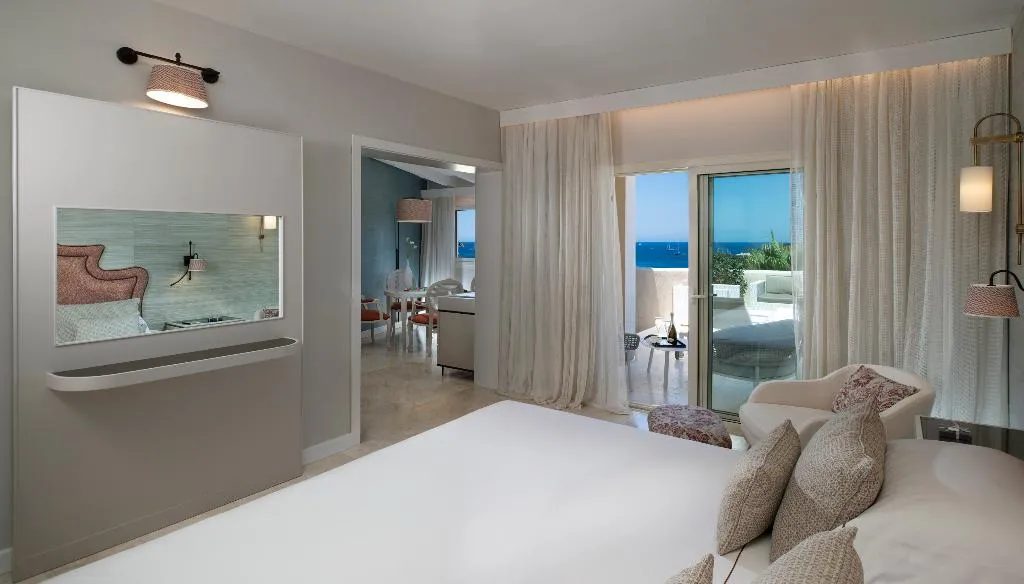 JUNIOR SUITE STANDARD Room, CPH Pevero Hotel, Olbia