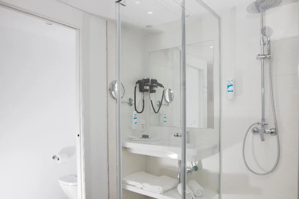 Double or Twin STANDARD Room, Alua Leo, Majorca