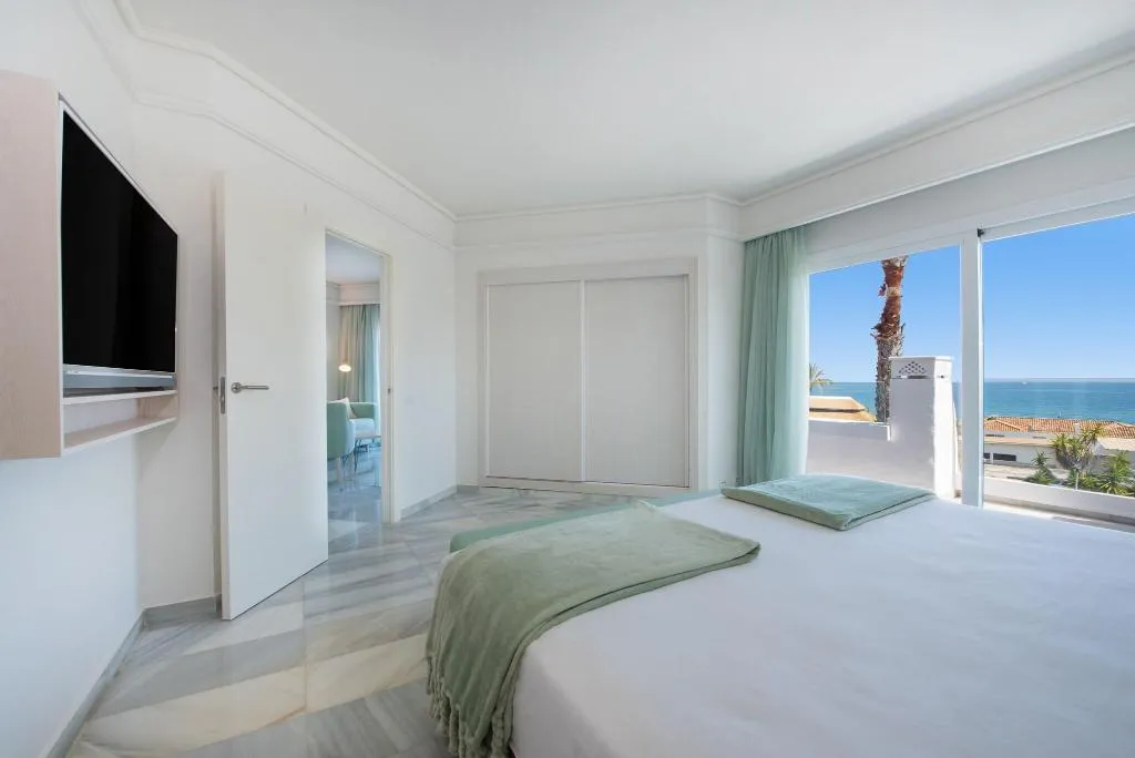 JUNIOR SUITE SUPERIOR WITH VIEWS Room, Iberostar Selection Marbella Coral Beach, Costa Del Sol