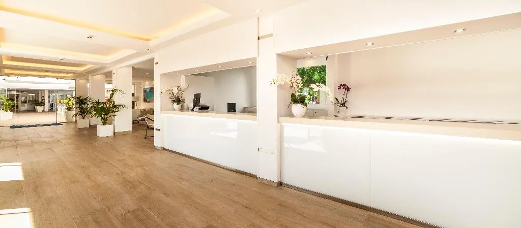 Lobby, Apartamentos Globales Lord Nelson, Menorca