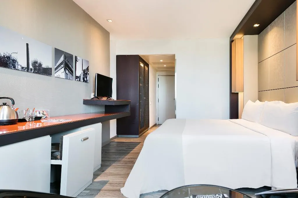 DOUBLE PREMIUM Room, Hotel Barcelona Condal Mar Affiliated by Meliá, Barcelona
