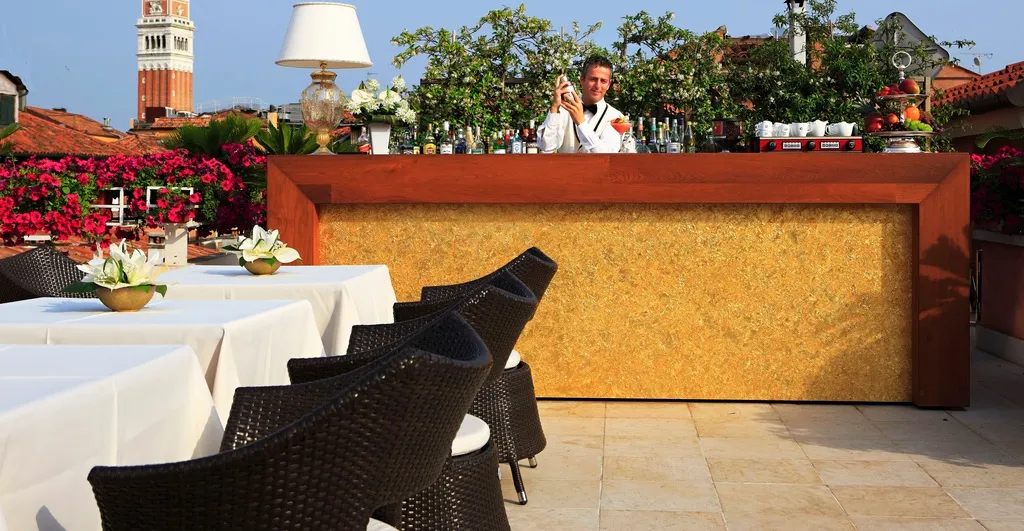 Terrace, A La Commedia, Venice