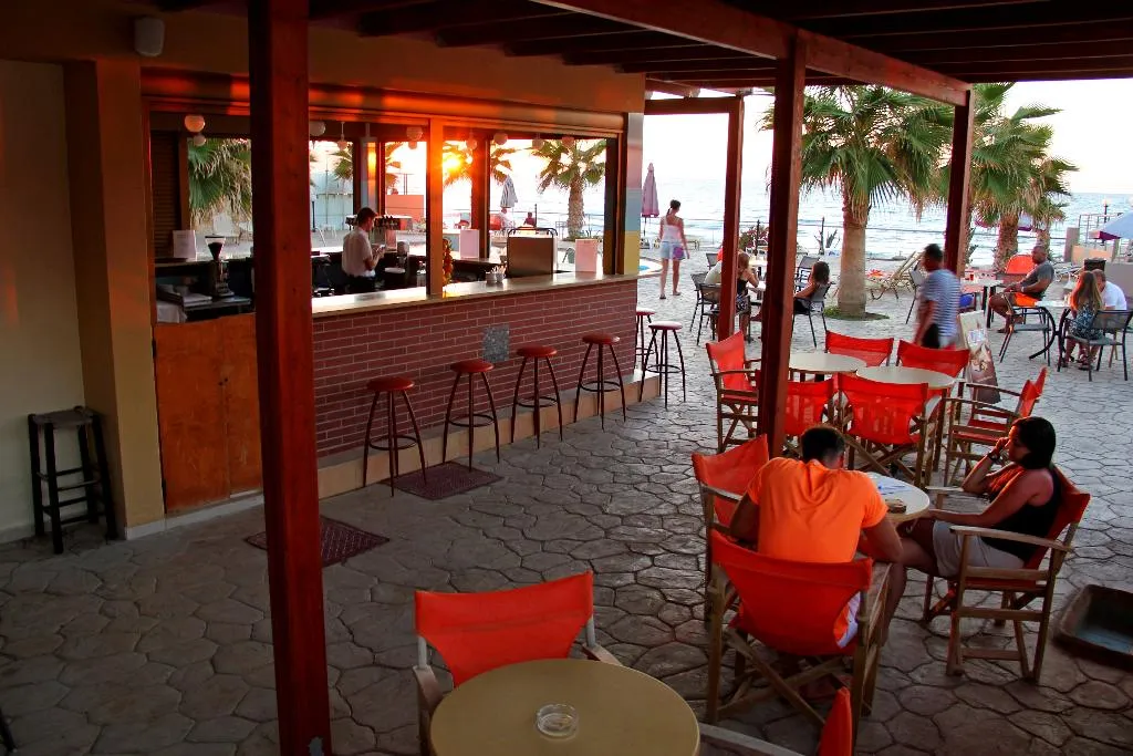 Bar, White Olive Elite Rethymno, Crete