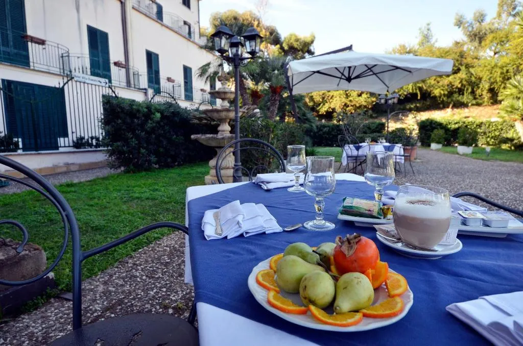 Restaurant, Villa D'Amato, Palermo