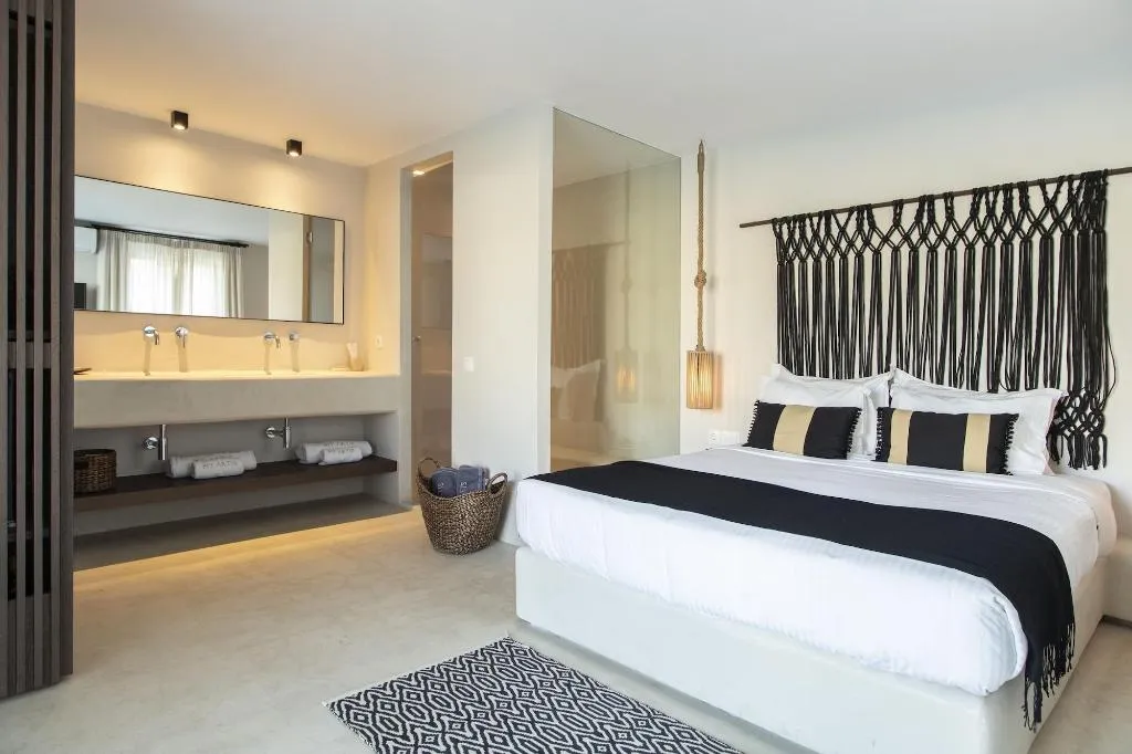 Room, My Aktis Luxury Suites and Villas, Mykonos