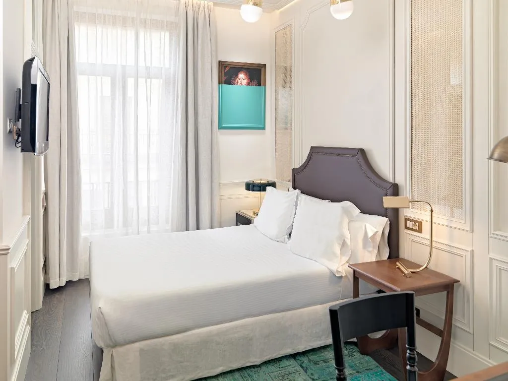 SINGLE BASIC Room, H10 Villa de la Reina, Madrid