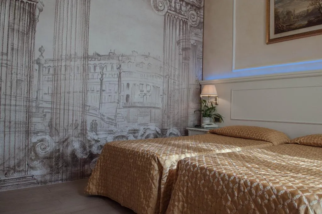 Room, Palladium Palace, Rome